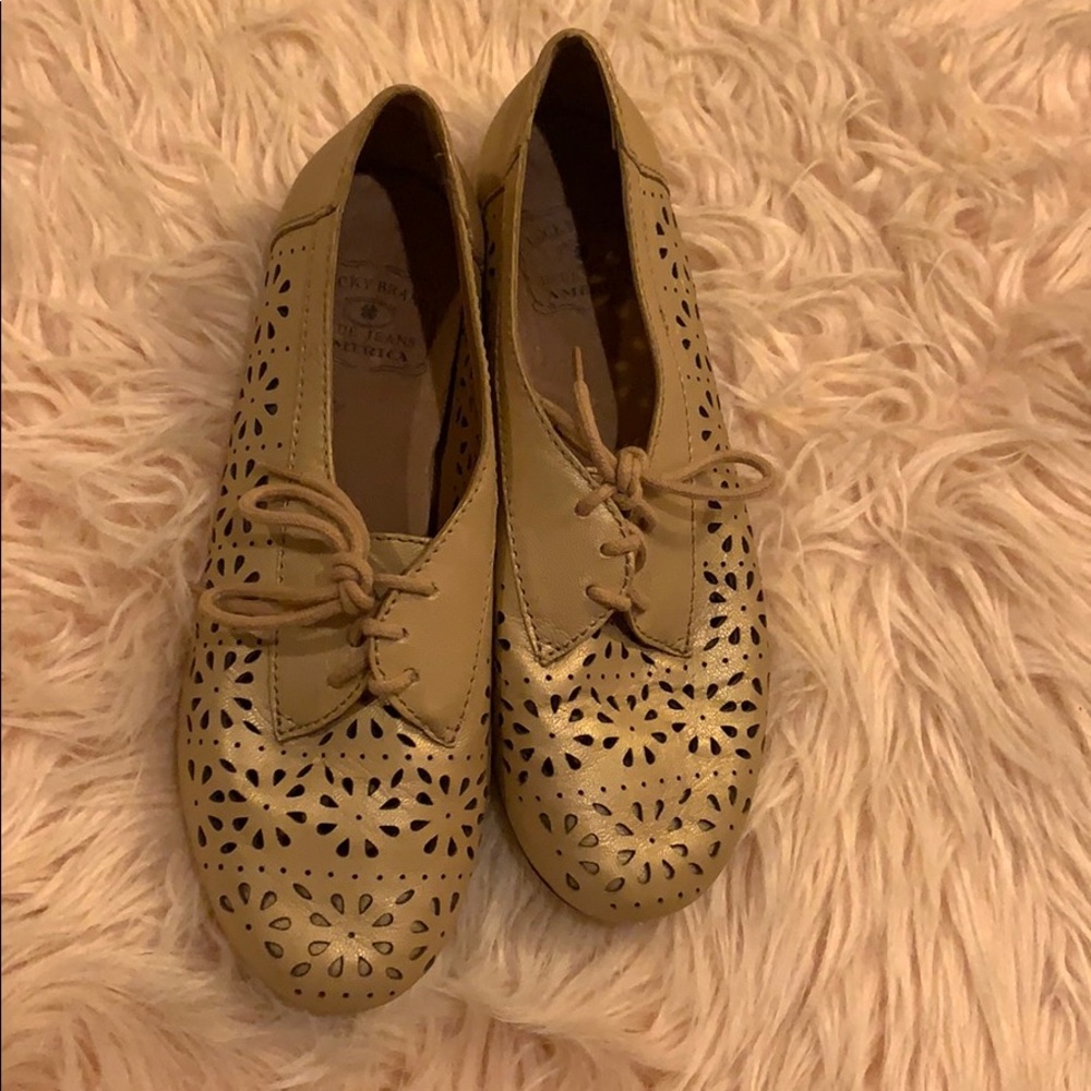 Lucky Brand Gold Rounded Oxfords